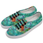 Underwater Summer Women s Classic Low Top Sneakers