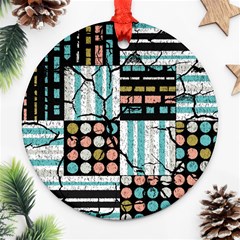 Distressed Pattern Ornament (round) by linceazul